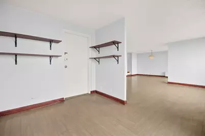 5471 S Hyde Park Boulevard #10A, Chicago, IL 60615 - Photo 4