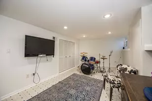 [Address not provided], Evanston, IL 60201 - Photo 20