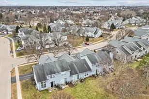 1354 Essex St, Algonquin, IL 60102 - Photo 24