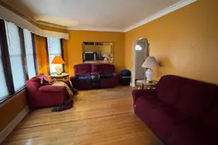 8101 S Harvard Ave, Chicago, IL 60620 - Photo 2