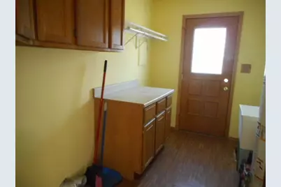 221 E Dickens Avenue, Northlake, IL 60164 - Photo 18