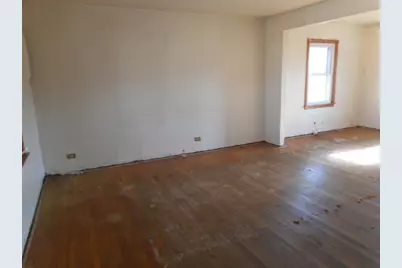 221 E Dickens Avenue, Northlake, IL 60164 - Photo 10