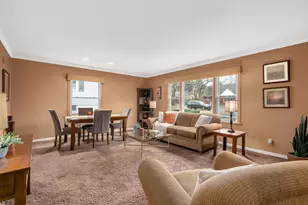 18511 Argyle Ave, Homewood, IL 60430 - Photo 4