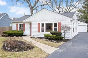 18511 Argyle Ave, Homewood, IL 60430 - Photo 2