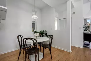 1409 W Superior St, Chicago, IL 60642 - Photo 10