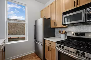 1409 W Superior St, Chicago, IL 60642 - Photo 8