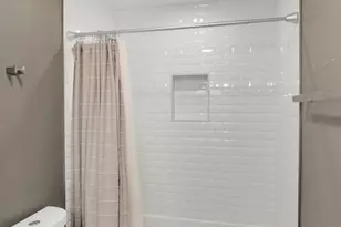 1005 Meadow Ln, Streamwood, IL 60107 - Photo 22