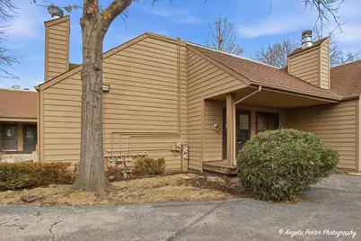 3357 Beacon Street #23, North Chicago, IL 60064 - Photo 2