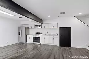 3357 Beacon St, North Chicago, IL 60064 - Photo 8