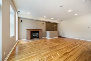 2321 N Milwaukee Ave, Chicago, IL 60647 - Photo 6