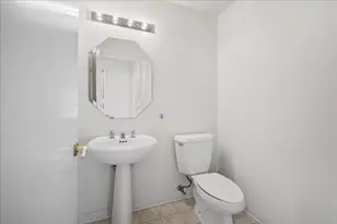 333 Rivershire Ct, Lincolnshire, IL 60069 - Photo 18