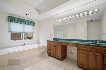 333 Rivershire Court, Lincolnshire, IL 60069 - Photo 14