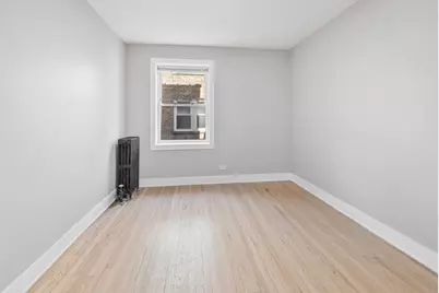 7375 N Damen Avenue #H2, Chicago, IL 60645 - Photo 8