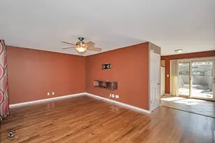514 E Park St, Plano, IL 60545 - Photo 10