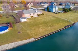 18816 S Chestnut Dr, Shorewood, IL 60404 - Photo 6