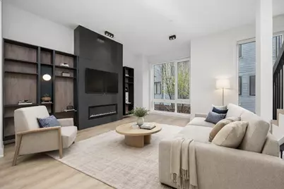 4210 W Belmont Avenue #1, Chicago, IL 60641 - Photo 8