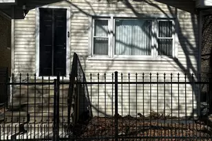 4850 W Iowa St, Chicago, IL 60651 - Photo 2