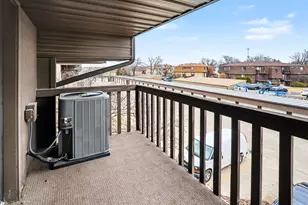 1484 N Rock Run Dr, Crest Hill, IL 60403 - Photo 14