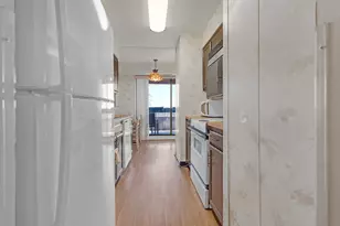 3801 Appian Way, Glenview, IL 60025 - Photo 14