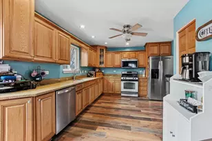 600 W 2nd St, Braidwood, IL 60408 - Photo 6