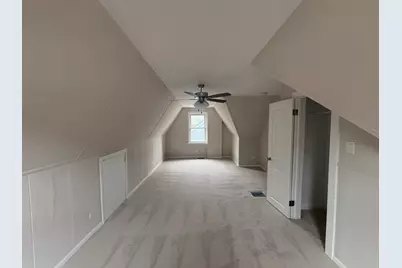 9631 S Francisco Avenue, Evergreen Park, IL 60805 - Photo 6