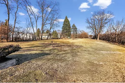 [Address not provided], Downers Grove, IL 60516 - Photo 4