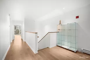 204 N Park Dr, Chicago, IL 60601 - Photo 22