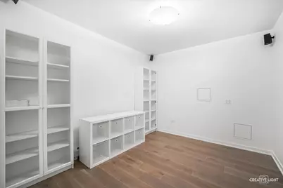 204 N Park Drive, Chicago, IL 60601 - Photo 32