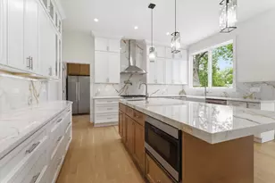 901 Elmdale Rd, Glenview, IL 60025 - Photo 10