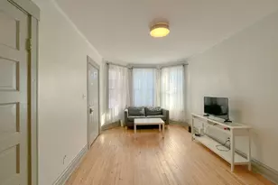 2442 N Ashland Ave, Chicago, IL 60614 - Photo 2