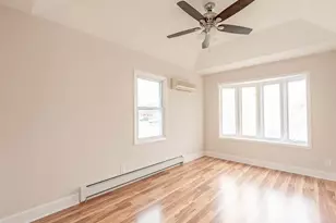 11118 S Trumbull Ave, Chicago, IL 60655 - Photo 2