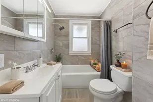 7121 S Yale Ave, Chicago, IL 60621 - Photo 14