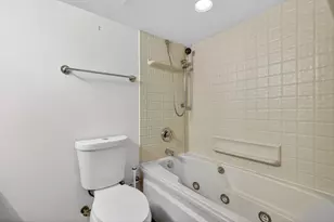 1650 W Ethan's Glen Dr, Palatine, IL 60067 - Photo 32