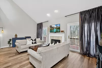 1650 W Ethans Glen Drive, Palatine, IL 60067 - Photo 4