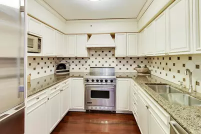 1212 N Lake Shore Drive #12BS, Chicago, IL 60610 - Photo 10