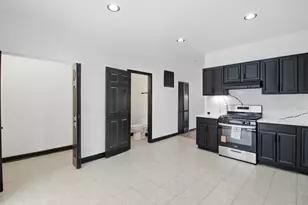 5416 W Thomas St, Chicago, IL 60651 - Photo 12