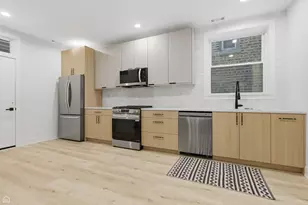 2126 W Thomas St, Chicago, IL 60622 - Photo 16