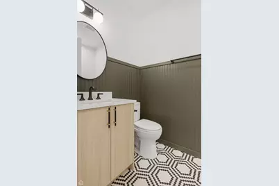 2126 W Thomas Street, Chicago, IL 60622 - Photo 24