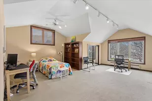 2715 35th St, Oak Brook, IL 60523 - Photo 14