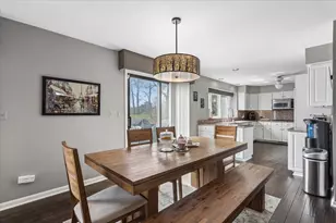 2715 35th St, Oak Brook, IL 60523 - Photo 6