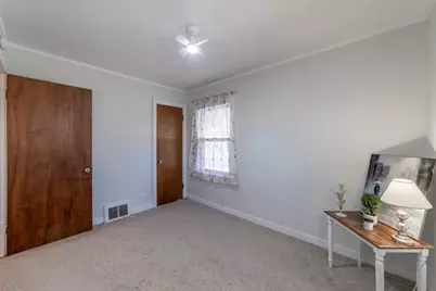 3229 Sangamon Street, Steger, IL 60475 - Photo 8