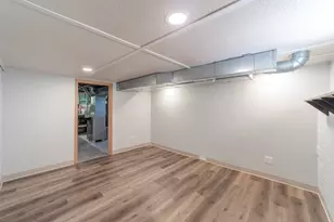 3229 Sangamon St, Steger, IL 60475 - Photo 8