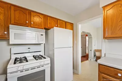 9206 S Troy Avenue, Evergreen Park, IL 60805 - Photo 16