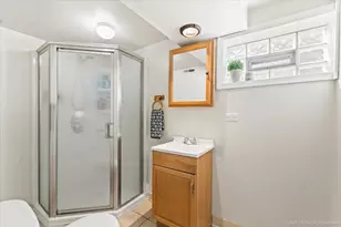 9206 S Troy Ave, Evergreen Park, IL 60805 - Photo 20