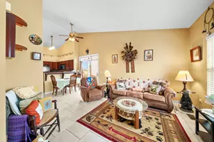 3011 Hoffman St, Plano, IL 60545 - Photo 4