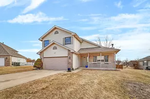 26723 S Westwood Ct, Channahon, IL 60410 - Photo 2