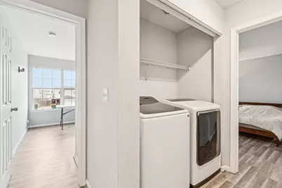 2410 Miriam Avenue, Zion, IL 60099 - Photo 10