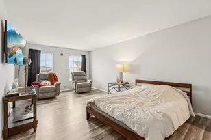 2410 Miriam Ave, Zion, IL 60099 - Photo 18