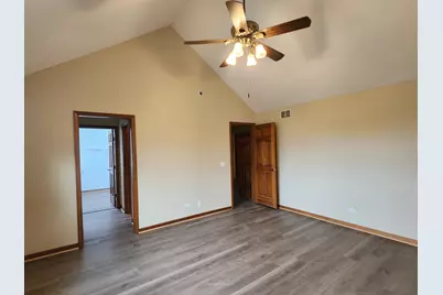 1404 Lily Cache Lane, Bolingbrook, IL 60490 - Photo 16