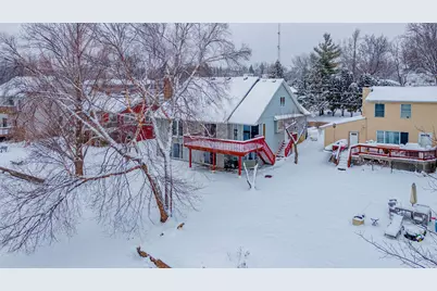 187 Hilltop Drive, Lake in the Hills, IL 60156 - Photo 4